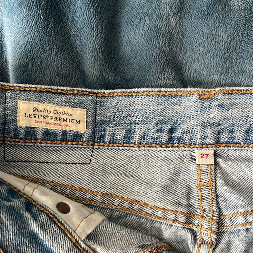Levi's Blue Casual Mini Skirt Distressed - Picture 2 of 6